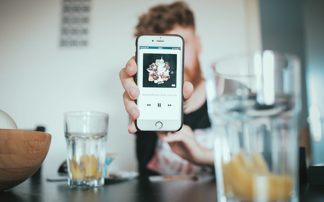 Tecnología y Música: La sinergia perfecta